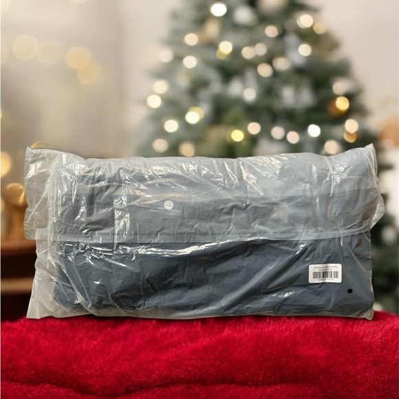 Authentic Official Limited Taylor Swift Midnights Cardigan XS/SM - Picture 6 of 6